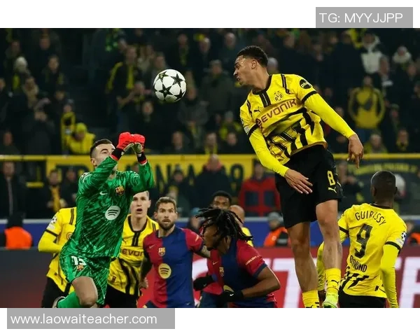 曼城对阵多特蒙德直播全程回顾与精彩瞬间分析 曼城对阵多特蒙德直播全程回顾与精彩瞬间分析